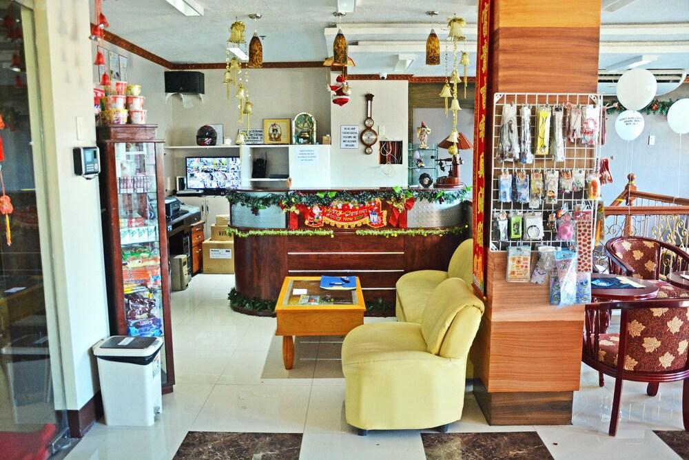 Honey Hunt House Hotell Cebu Exteriör bild