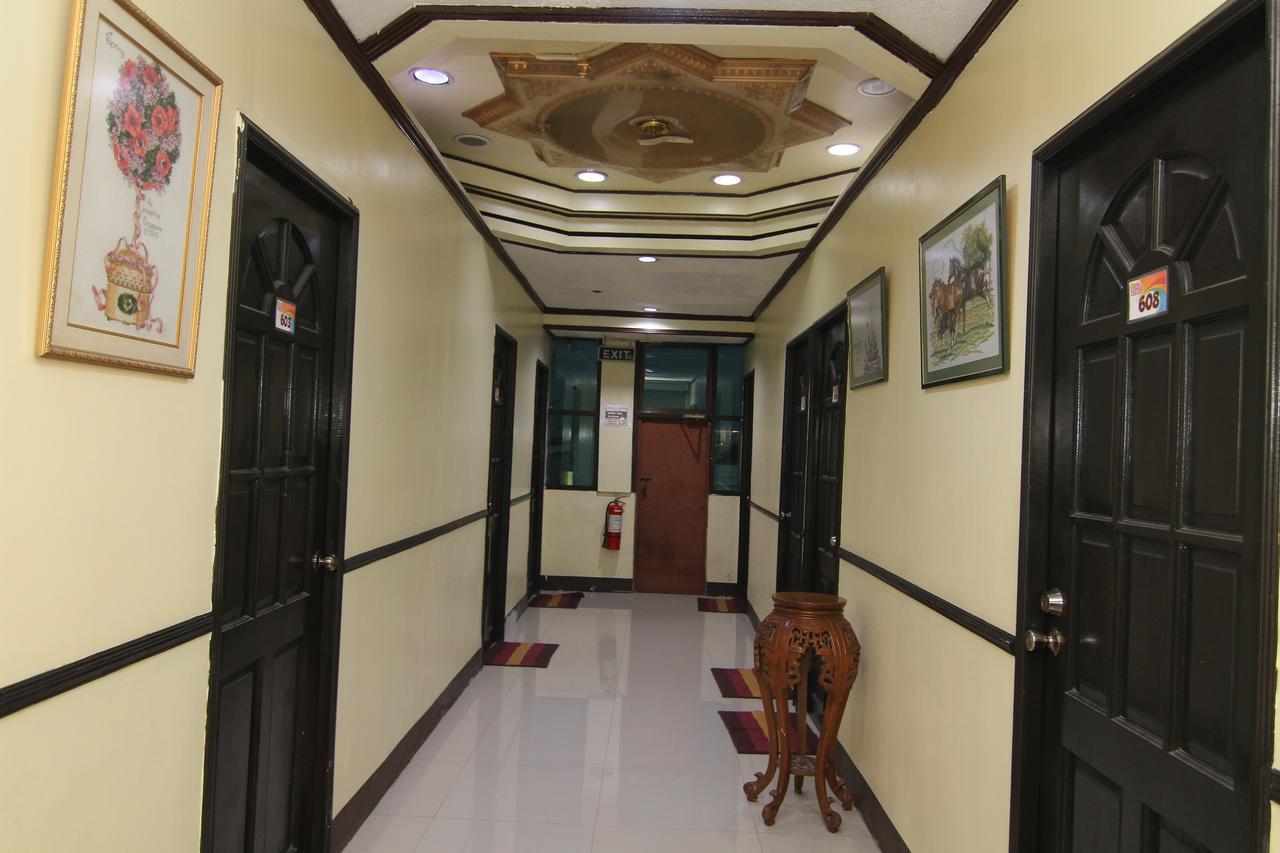 Honey Hunt House Hotell Cebu Exteriör bild