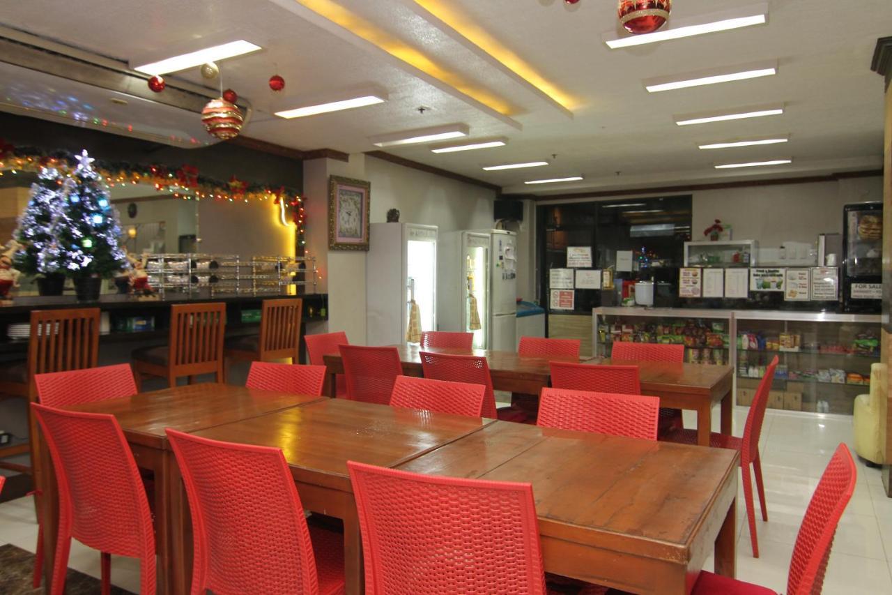 Honey Hunt House Hotell Cebu Exteriör bild